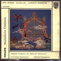 Wolfgang Amadeus Mozart (1756-1791) • Ave Verum 7"