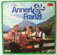 Annerl und Franzl jodln und spielen die schönsten...