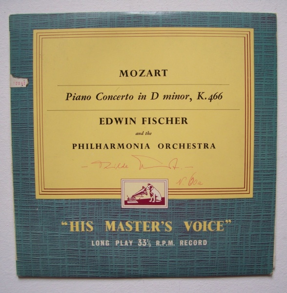 Mozart (1756-1791) • Piano Concerto in D minor 10" • Edwin Fischer