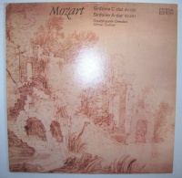 Mozart (1756-1791) • Sinfonien KV 200 & KV 201...
